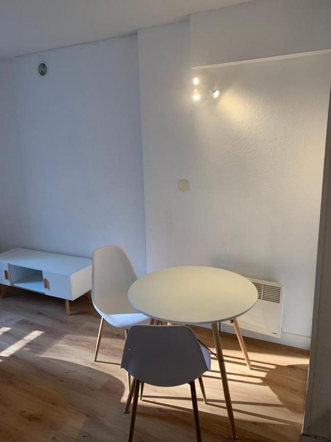 Domene Studio Terrasse Parkingアパートメント エクステリア 写真